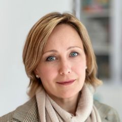 Назарова Елена